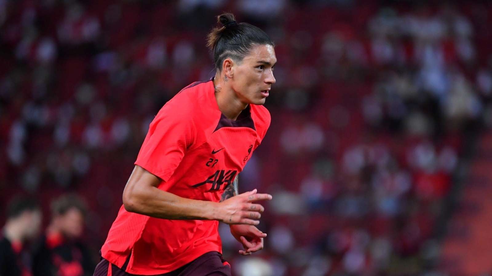 稳居榜首 稳居榜首